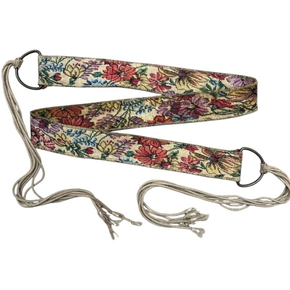 Vintage Accessories - Vintage Carpetbag Tapestry Floral Belt or Sash with Fringe 40”x1.75”